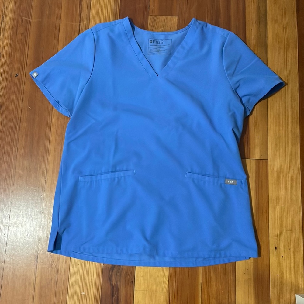 FIGS Scrub Top
